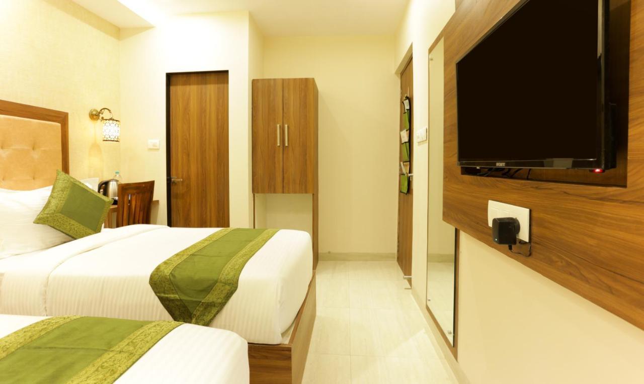 Hotel Amber Palace Mumbai Central Экстерьер фото