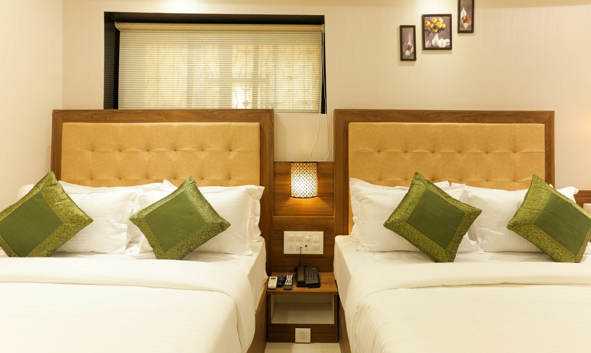 Hotel Amber Palace Mumbai Central Экстерьер фото
