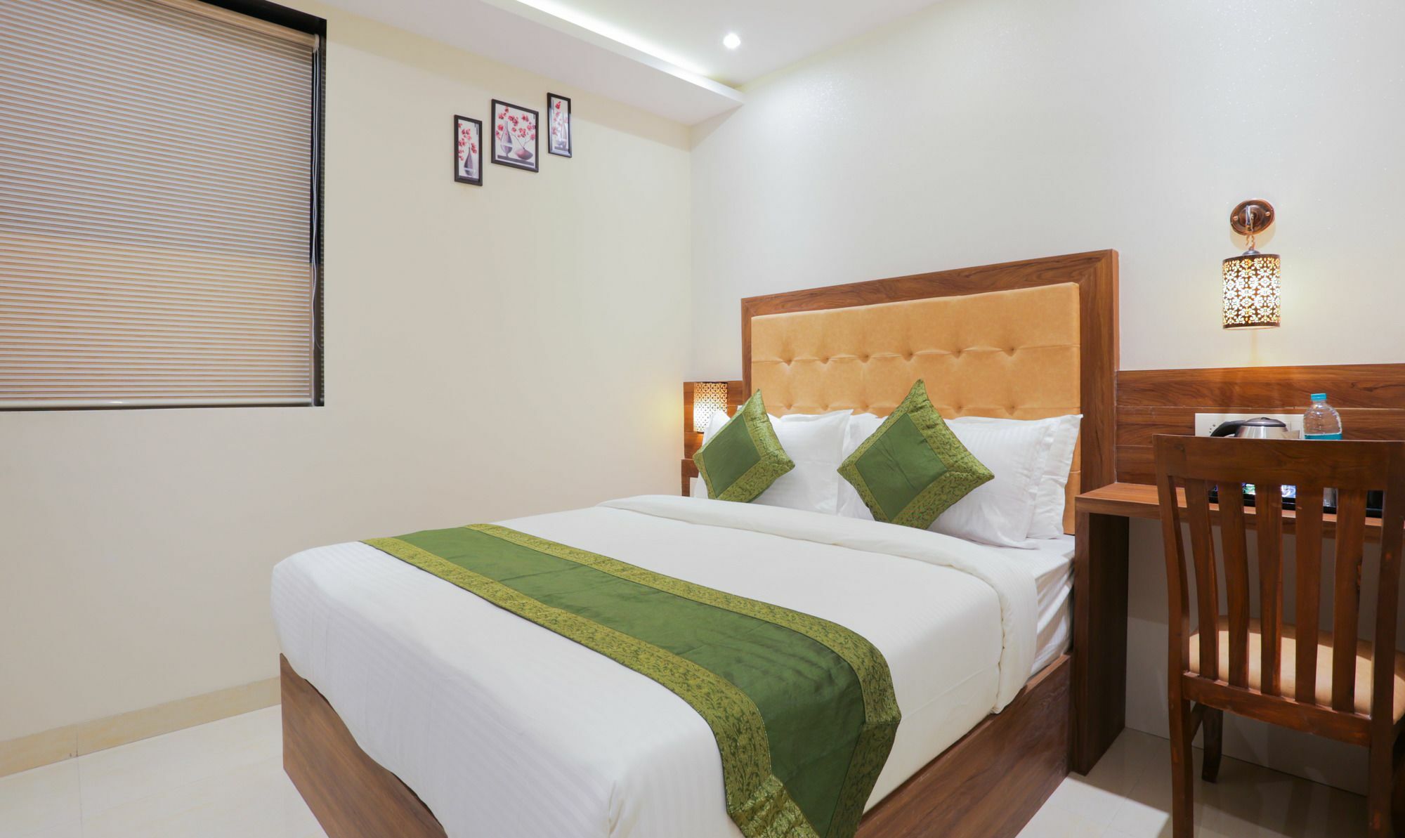 Hotel Amber Palace Mumbai Central Экстерьер фото